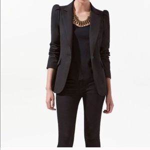 Zara Woman Black Blazer with puffed shoulders